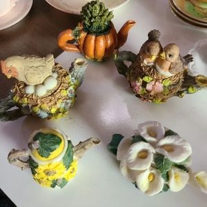 Mini decorative tea pot